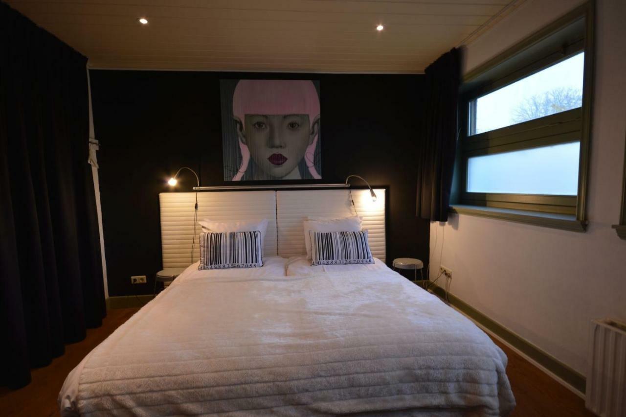 Wake Up Call Bed & Breakfast Westbroek Exterior foto